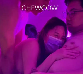 第一次體驗與專業AV男優季耕的親密接觸-Chewcow