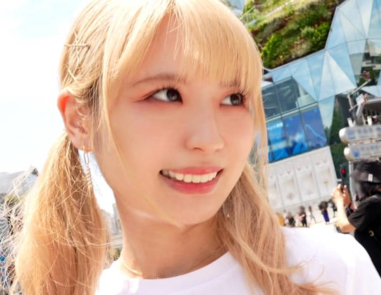 MFC-139 【友彼チンポ頂きます♪】相互NTRで色気ムンムン美ボディスレンダーJDと酔いつぶれた彼女にバレないようにコソコソ生ハメスローSEX…トイレ
