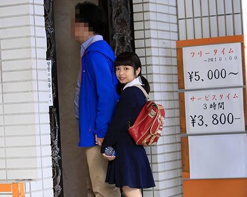 MUM-283 街で良く見る違和感カップル。写真だけのコスプレ撮影。川島くるみ 135cm