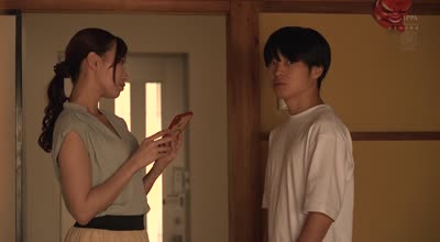 JUQ-651 汗ほとばしる人妻の圧倒的な腰振りで、僕は一度も腰を動かさずに中出ししてしまった。 流川はる香