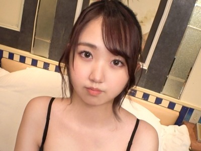 骑兵破解SIRO-5227 おっとりした雰囲気に騙されないで！本当はHなことが大好きなインドア美白娘！敏感過ぎて簡単にイカされてしまいビクビクと潮吹きが止ま